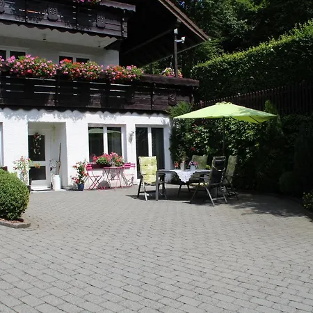 Apartmán Zum Krassen Landhaus *